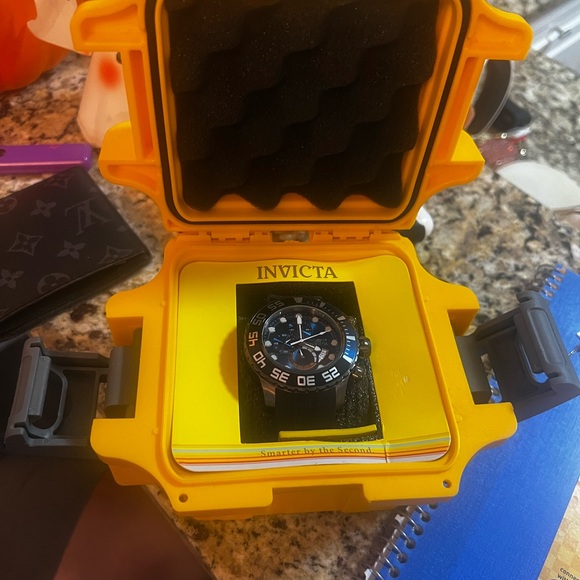 INVICTA PRO DRIVER 19248 NEW - Picture 2 of 4